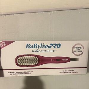 BaBylissPRO Nano Titanium Thermal Paddle Brush - Pink